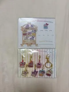 なにわ男子 ローソン スマホスタンド メタルチャーム サンリオ コラボ