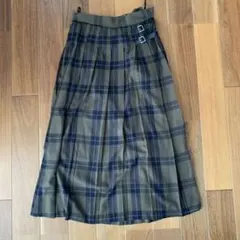 オリーブグリーン ネイビー チェック プリーツスカート　ローリーズファーム　美品