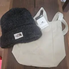 THE NORTH FACE ビーニー 黒色 &ショルダー