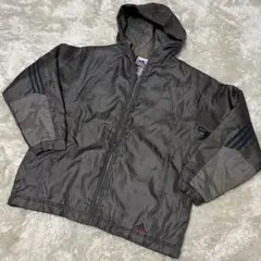 adidas フード付きナイロンジャケット グレー　 国旗タグ　Mサイズ