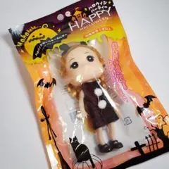 ハロウィンガールキーホルダー　セリア