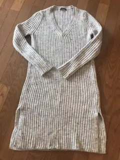 ニットワンピース　ZARA  セーター　ミニ　レギンス