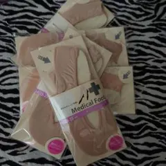 Item thumbnail for item 3561e1c6-24b6-40fe-8772-a50d6e58e638