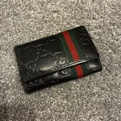 Gucci ブラック レザー キーケース