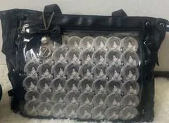 値下げ中]18TRIP 大黒可不可 オーロラ缶バッジ a3痛バック - メルカリ