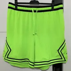 新品未使用 XXLボルト ジョーダン JORDAN ショートパンツ ダイアモンド