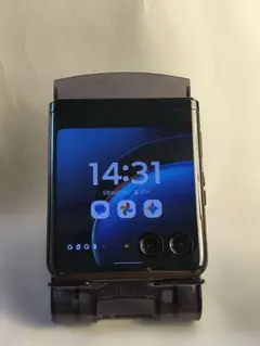 razr 40 Ultra 256GB ブラック　SIMフリー　ケースのサムネイル