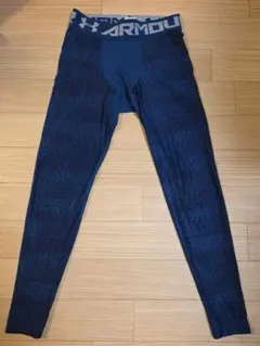 Under Armour ネイビータイツ ハニカムパターン
