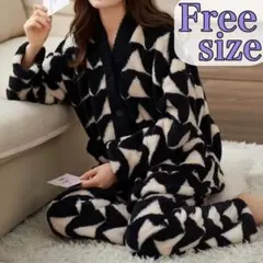 Item thumbnail for item 967fcced-b4f8-4e0b-824d-61afcfee7ed5