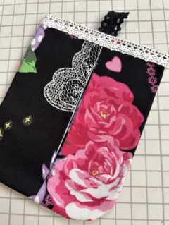 ハンドメイド　ハンカチ&ティッシュケース　ブラック　ピンク　移動ポケット