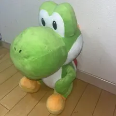 【未使用・美品】スーパーマリオ 特大サイズぬいぐるみ ヨッシー