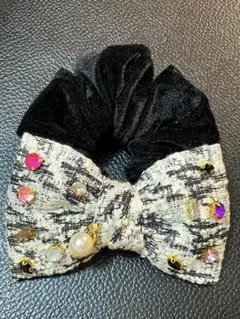 NEW目玉商品　ツイードビジューボリュームリボンシュシュ