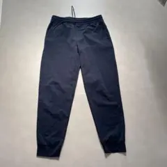 UNIQLO ウルトラストレッチアクティブジョガーパンツ
