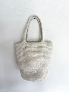 Item thumbnail for item 421bf8cf-3ff9-4fc5-b4b5-fb050edb49cd