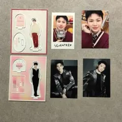 SEVENTEENウジ　トレカ　アクスタセット