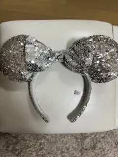ディズニーカチューシャ　ミニーマウス　シルバー　スパンコールのサムネイル