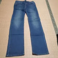 Item thumbnail for item 47cd0ef7-5e70-4d4a-a998-dfe602002b28