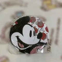 ？　ミッキーマウス 缶バッジ ディズニーストア