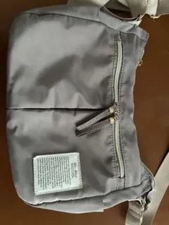 Item thumbnail for item dcd9ea96-3f4d-4cec-9a50-b1c4a7985463