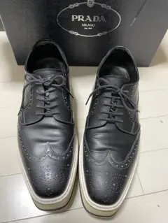 PRADA 黒 レザー ウィングチップ厚底靴　プラダ　シューズ