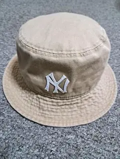 NEW ERA×BEAMS BOY/別注ヤンキース バケットハット ベージュ