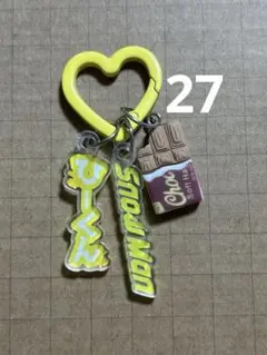 Item thumbnail for item 87fa2408-c3fc-4b2c-a20f-b2e9037ebac4