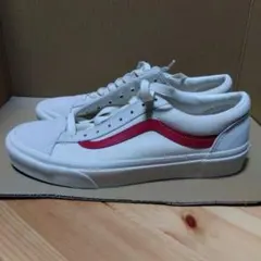 Item thumbnail for item ec597043-6bed-4fbf-8ddd-712da75bade2