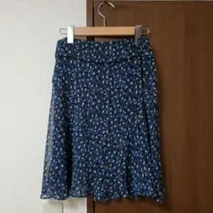 UNTITLED　シフォンスカート ブルー系総柄のサムネイル