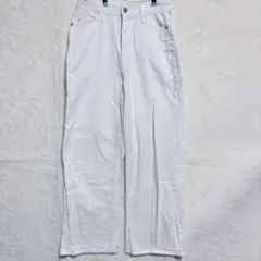 Item thumbnail for item 2056efe1-a2f2-446f-8968-364dce547460