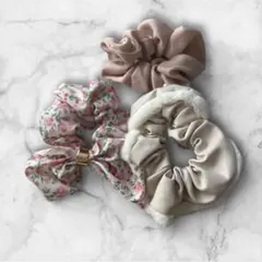 ヘアゴム・シュシュ 3個セット 花柄・ベージュ・ピンク