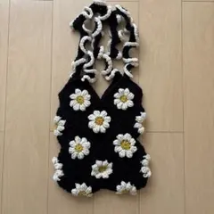 かぎ針編み　花モチーフ グラニーバッグ 黒と白