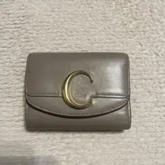 【値下げ中】Chloé 三つ折り財布 ゴールドロゴのサムネイル