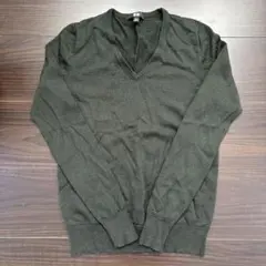 ユニクロ　セーター　ダークグリーン　Vネック　レディース　Sサイズ