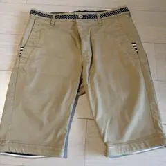 BEAMS HEART ショートパンツ ベージュ Sサイズのサムネイル