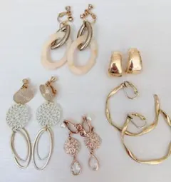 イヤリング　ゴールド系　5点セット