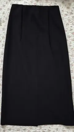 黒のひざ丈タイトスカート スリット入り　DHOLIC 韓国