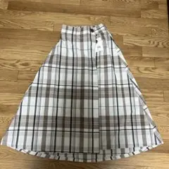 アズール　スカート