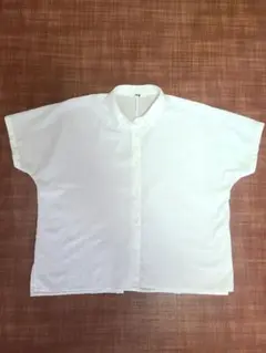 UNIQLO 半袖レーヨンシャツ ホワイトのサムネイル