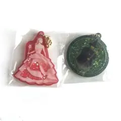 WICKED グリッタースイングキーチェーン　ガチャ グリンダ　エルファバ