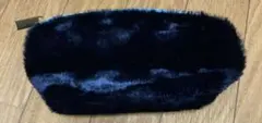 ブラックファーポーチ