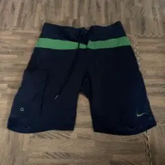 Nike ショートパンツ M ネイビー緑