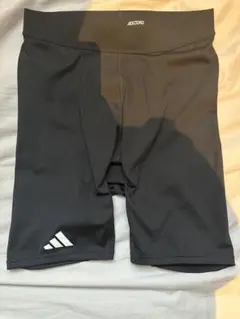 アディダス　アディゼロ　ハーフタイツ　Ｍサイズ