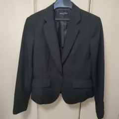 女性用スーツ(ジャケット、スカート、パンツ、ブラウス）