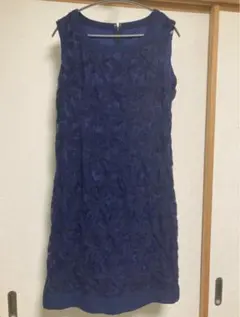 ネイビー フラワー刺繍 ノースリーブ ワンピース