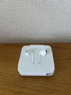 iPhone7 付属品EarPods Lightningコネクタ 3.5mm変換