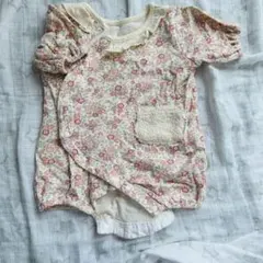 花柄ロンパース・カバーオール