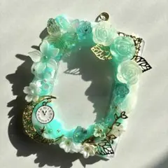 【No.119】ホイップデコ　トレカケース　硬質ケース緑　白　月　時計　薔薇