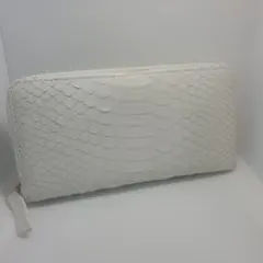 ダイヤモンドパイソン　蛇革 高級 本革 長財布 ラウンドファスナー