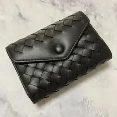 【新品未使用】便利でおしゃれな本革製　大きく開く蛇腹状カードケース　高見え