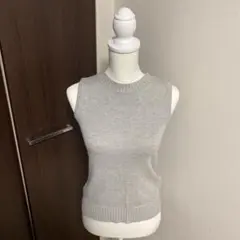 Theory グレー ノースリーブ ニット